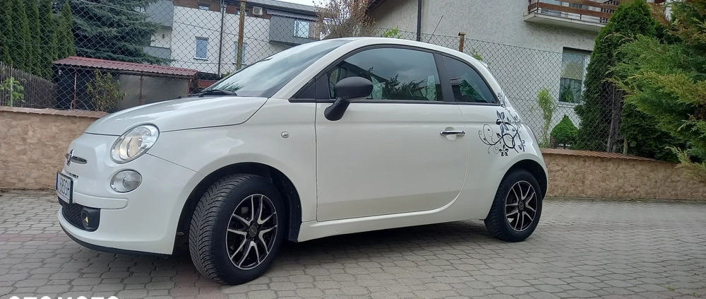 Fiat 500 cena 24900 przebieg: 80600, rok produkcji 2008 z Lublin małe 352